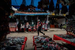 BIB: 
                            <button type="button" onclick="openModal(22790999)" class="btn btn-primary btn-sm float-right btn-popup" data-toggle="modal" data-target=".modal-high-quality">
                        <i class="fas fa-shopping-cart"></i> Add to Cart
                    </button>
                                            <button type="button" onclick="isThisMe(22790999, true)" class="btn btn-success btn-sm float-right btn-popup btn-isme hidden" data-toggle="tooltip" data-placement="bottom" title="นี่คือรูปของคุณใช่ไหม คลิกที่นี่เพื่อเอาเข้าอัลบั้ม">
                        <i class="fas fa-plus"></i> Add to album
                    </button>
                    <button type="button" onclick="isThisMe(22790999, false)" class="btn btn-warning btn-sm float-right btn-popup btn-isnotme hidden">
                        <i class="fas fa-ban"></i> Remove from album
                    </button>